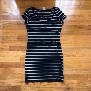 H&M Navy and White Striped T-Shirt Dress